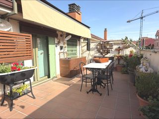 Duplex  Cervantes de. Espectacular duplex pleno centro