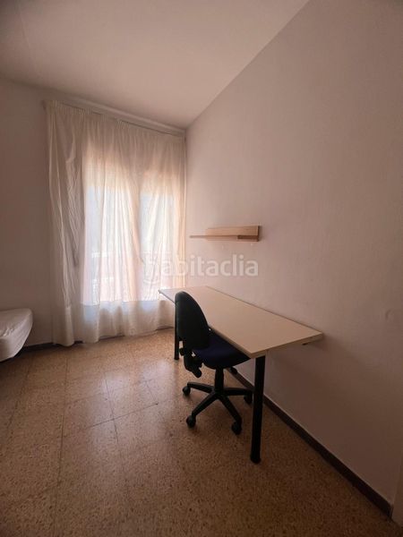 Foto 64ad8fac-a06a-4aa0-880e-3cfeed461cb4. Rent flat with heating in Centre Sabadell