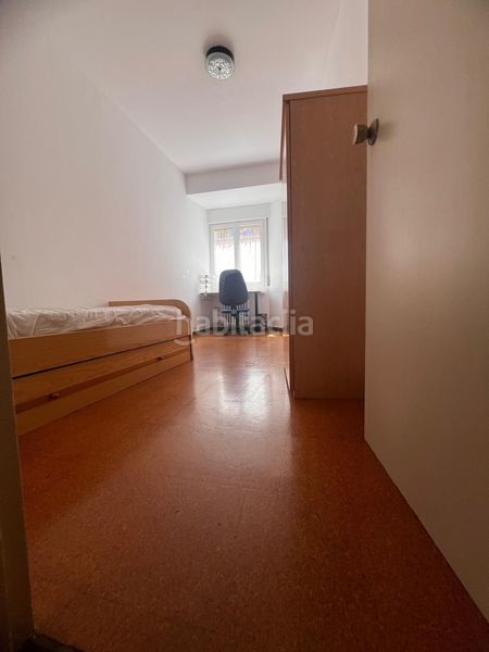 Foto b81bad07-fd22-49ea-97d3-e340b2fcf542. Rent flat with heating in Centre Sabadell