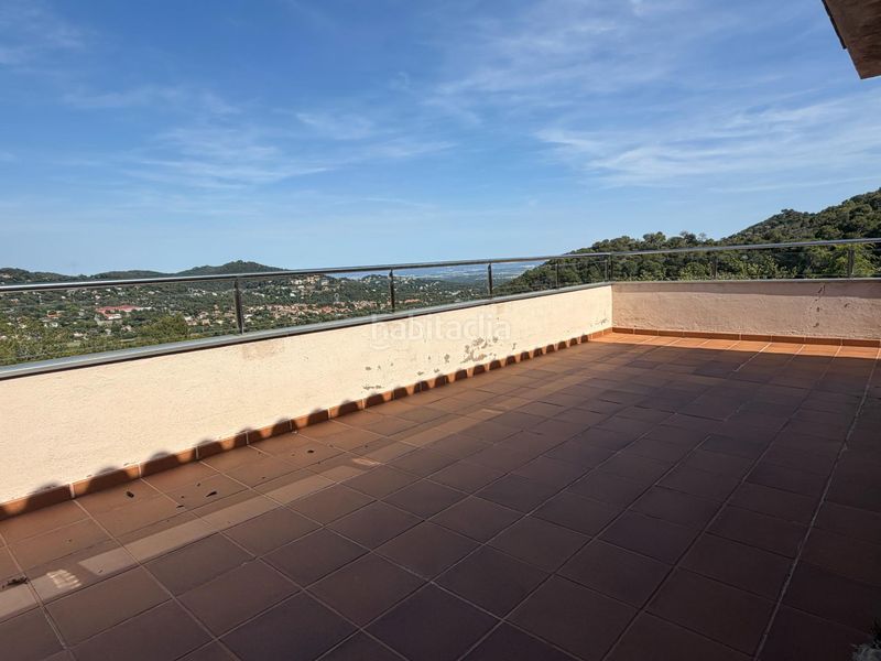 Foto 5a1d4b69-cf2d-4ebf-bb04-b8e878617a17. Xalet amb calefacció aparcament piscina a Matadepera