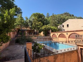 Masia a Vacarisses