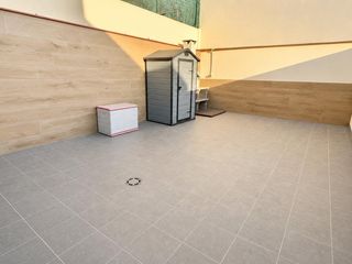Casa adossada a CORUNYA, DE LA