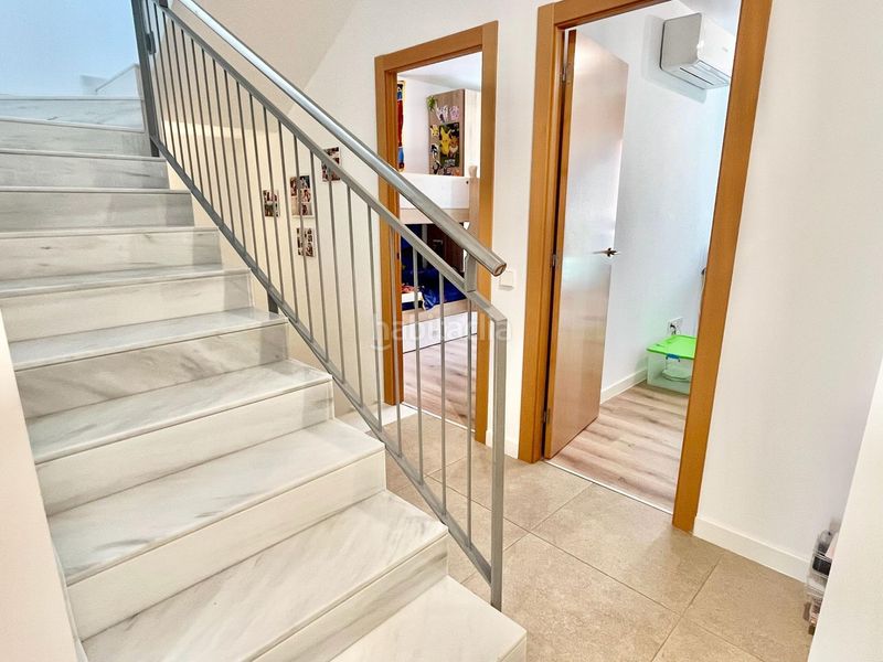 Foto d5e3b44e-307a-4218-a159-bade2212a5c7. Casa adossada amb calefacció aparcament a Torre - Sana Terrassa
