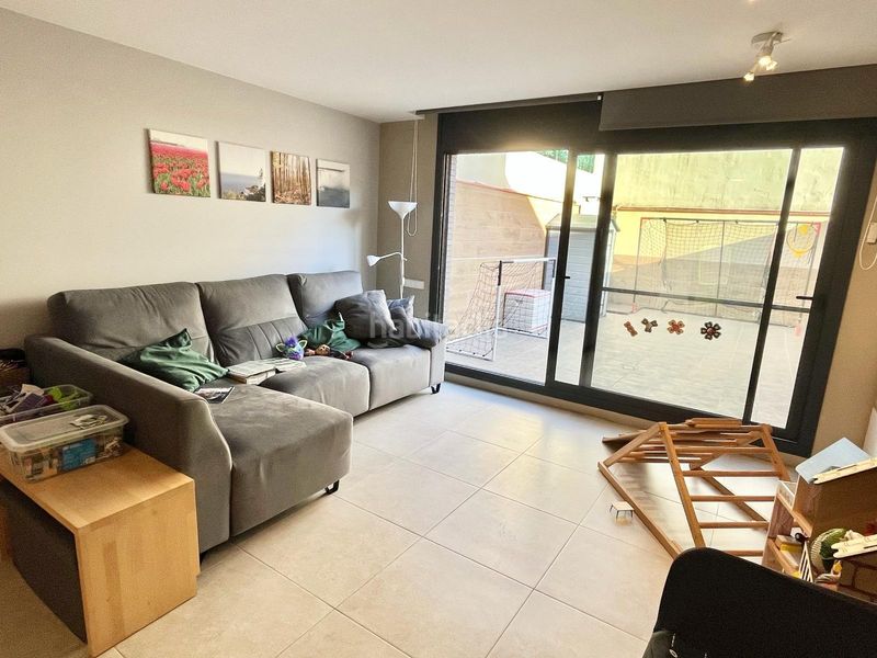Foto f215779d-423e-45a8-8f83-bb0105354669. Casa adossada amb calefacció aparcament a Torre - Sana Terrassa