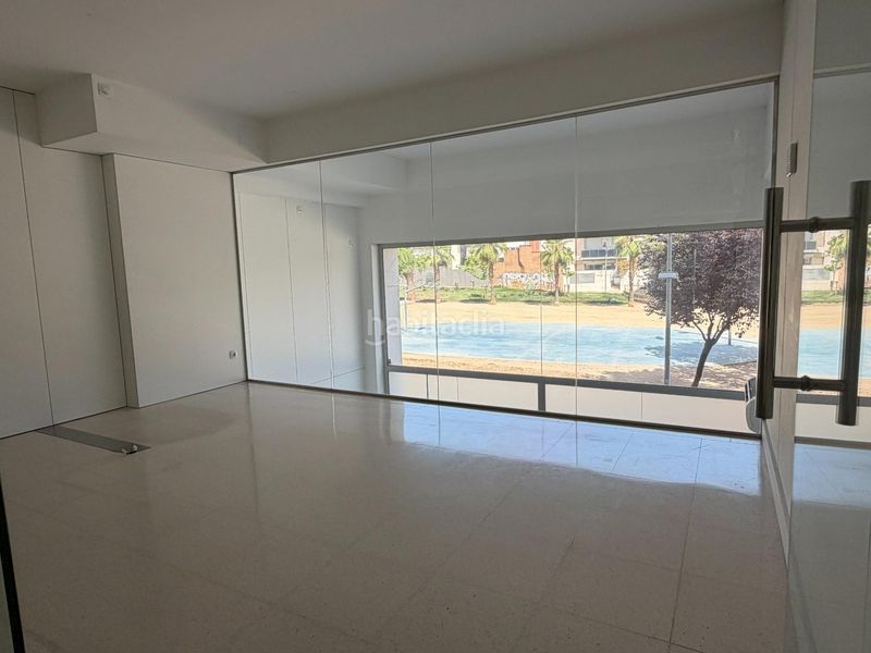 Foto a4a12e6a-59aa-426d-834e-d2345a7c992e. Local comercial a Centre Sabadell