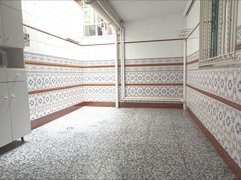 Foto 188a7982-84cc-4960-bca1-4b39d8b9de98. Pis amb calefacció a La Roureda Sabadell