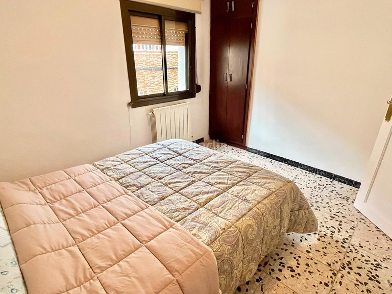 Foto d8636c44-63b6-4601-a18e-a338ed8f2a15. Casa adossada a Torre-romeu Sabadell