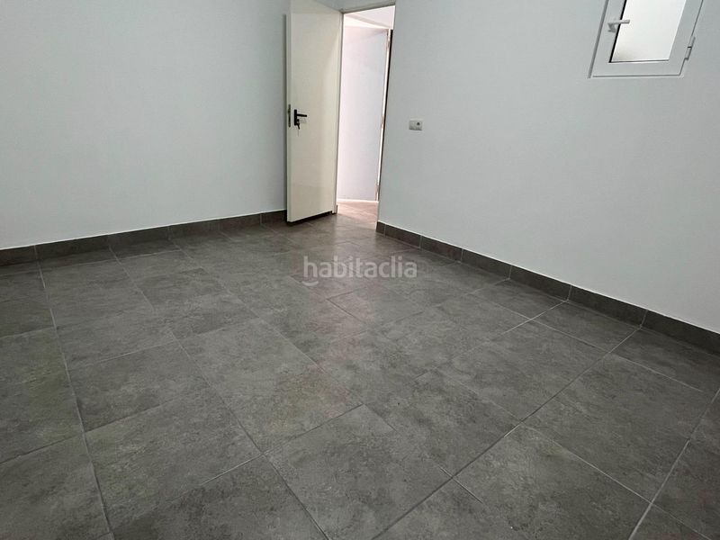 Foto a0b1c7dd-8f57-40ea-ad0b-7bbe77c2fd1d. Masia amb calefacció aparcament a Castellserà