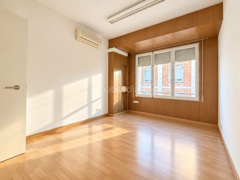 Foto 555a8b93-e8a9-47d2-8822-d372d36c505d. Appartamento in Centre Sabadell
