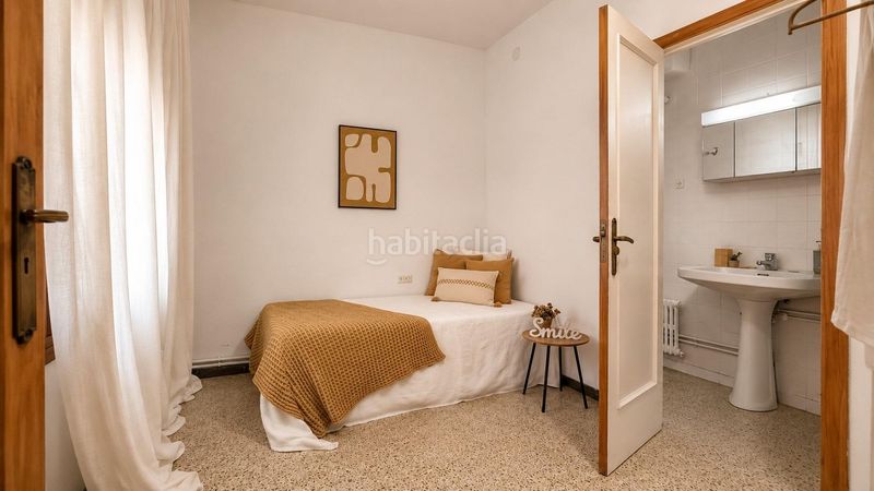 Foto 9a1b9038-5c0d-49c1-8458-14e596b25d06. Pis a carrer carrer rambla 167 a Centre Sabadell