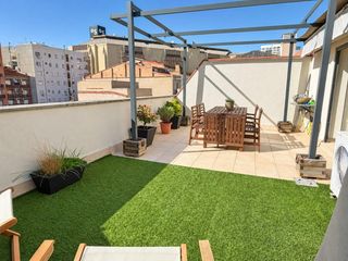 Penthouse  Calle valles del. Atico duplex como nuevo en centro