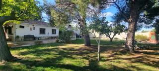 Masia a Zona afueras 101. Finca rústica en fuentes de ebro