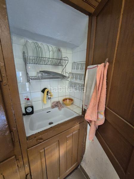 Foto 0eead04f-de97-4315-a63a-62d69d1a3181. Masia a calle lacambra 21 a Aguilón