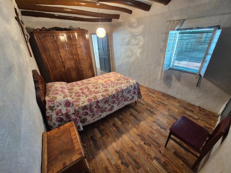 Foto 16ad0e1a-6e19-4c27-a96d-b572d6df5ec3. Masia a calle lacambra 21 a Aguilón