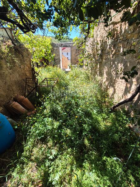 Foto b5e29eba-55ac-4eee-a002-d9982446e33f. Masia a calle lacambra 21 a Aguilón