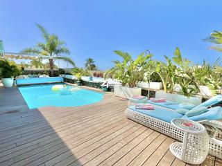 Casa en Playa Fañabé Alto. Villa de 4 dormitorios  el madroñal, costa adeje