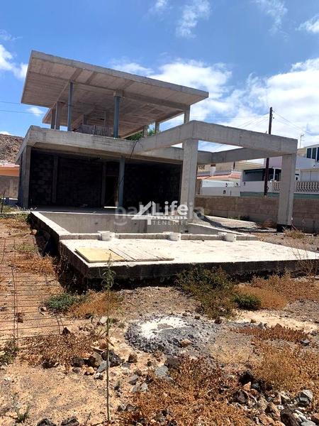 Foto bdbdc252-8be1-4d23-975d-995f21f0e93e. Casa con parcheggio piscina in Palm - Mar Arona