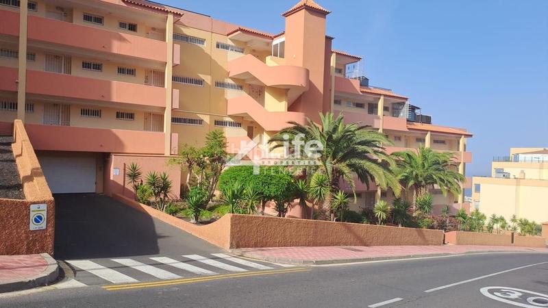 Foto 58bb3f91-63af-45d4-9f34-c901bf380da7. Parking voiture dans Torviscas Centro y Alto Adeje