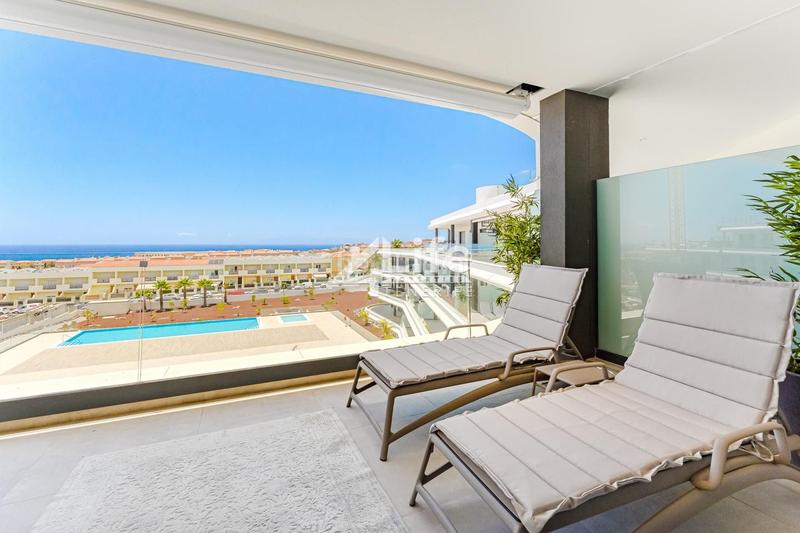 Foto c2d512e7-9d4f-480b-b7c1-7a839bc374df. Appartement avec parking piscine dans Playa Fañabé Alto Adeje