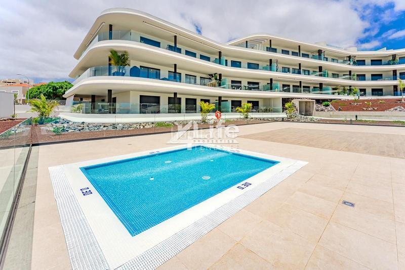 Foto cde85fcd-d891-4371-bf57-8cc34a87a71b. Appartement avec parking piscine dans Playa Fañabé Alto Adeje