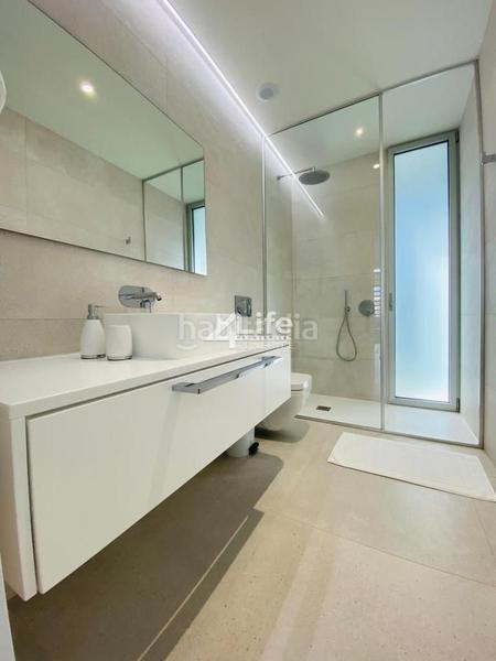 Foto f7233116-0d68-4785-8087-8b95fd519d64. Casa villa de lujo de 4 dormitorios urbanización rokabella en Adeje