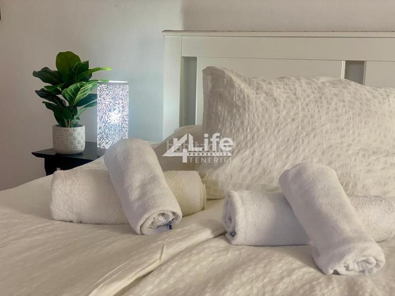 Foto 16d6271b-7a5d-45b3-a7aa-702ab47cbd8c. Casa con parcheggio piscina in Playa Fañabé Alto Adeje