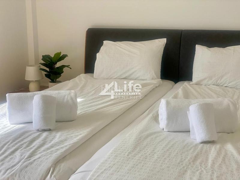 Foto 973d8b39-f825-4ec5-bf69-473ba0ed7447. Casa con parcheggio piscina in Playa Fañabé Alto Adeje