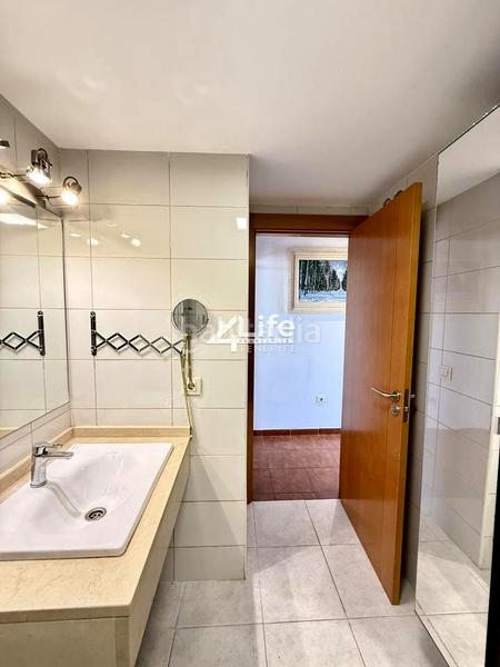 Foto 60f739ce-7290-4a14-b874-7fee2b006671. Casale con parcheggio piscina in Playa Fañabé Alto Adeje