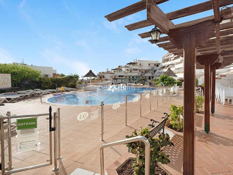 Foto 79d0523f-ef44-44d3-a346-42081e49f02a. Appartement mit pool in San Eugenio Bajo Adeje