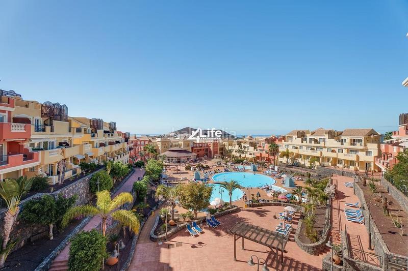 Foto 8d313094-3254-4db9-aa9a-7e8b9ad3cadb. Apartament amb piscina a Los Cristianos Arona