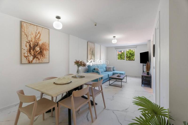 Foto dce08e99-5d3a-49e0-b4f8-eb646e6caacc. Apartament amb piscina a Los Cristianos Arona