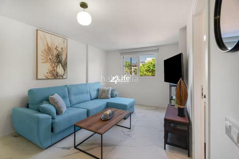 Foto b89b2864-ebdf-4dbf-94fa-4999a30ef163. Apartment with pool in Los Cristianos Arona