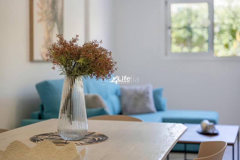 Foto d55fdb8e-061c-41d5-8092-c5e4dd935c55. Apartment with pool in Los Cristianos Arona