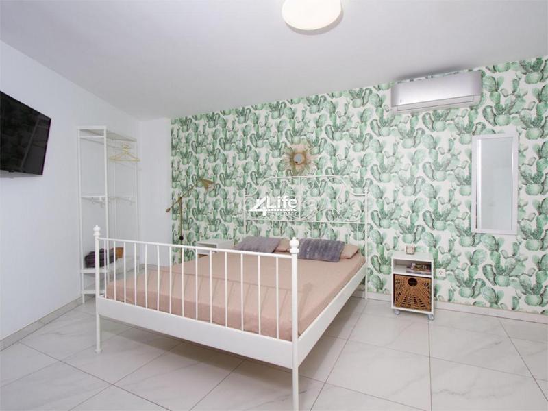 Foto 65a2d374-f6e5-46e5-a2db-3c3e41071b86. Apartament amb piscina a Playa de las Américas Arona