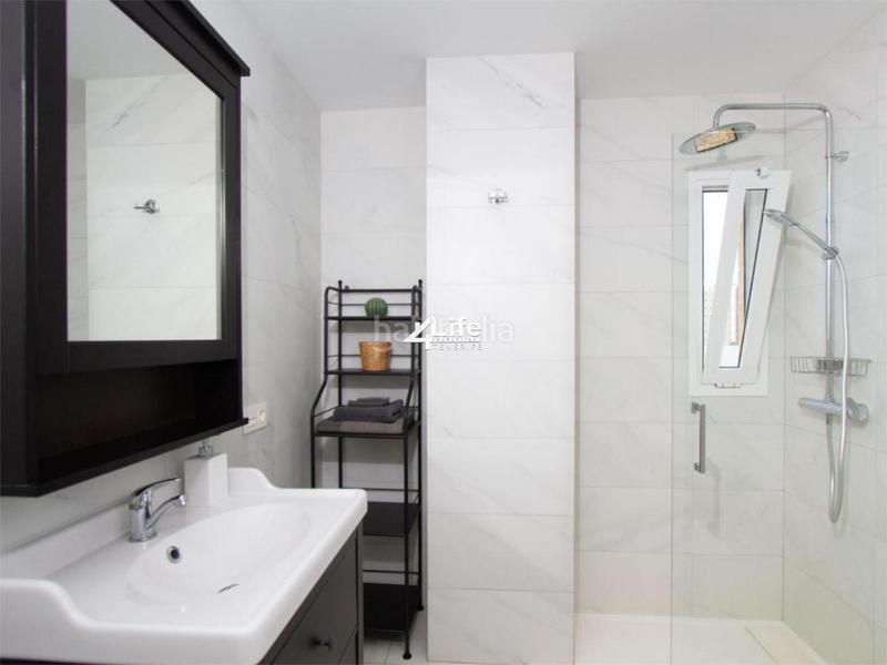 Foto 88fff667-aaef-4261-b5ca-c70c3fd591ae. Apartamento en Playa de las Américas Arona