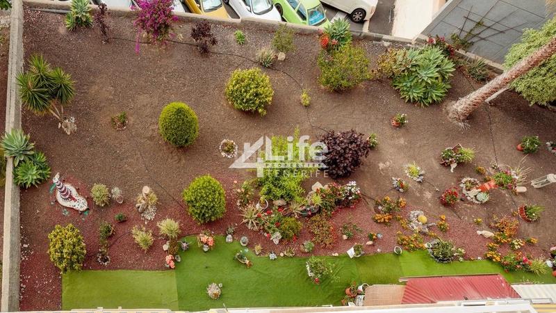 Foto dd5f1fee-5807-425e-b594-9352b2373358. Etagenwohnung mit parking in Casco Urbano Adeje