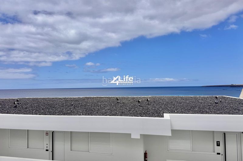 Foto 13ba7fd7-1f22-405b-aa15-23fd83b00e29. Apartament amb aparcament piscina a Costa del Silencio Arona