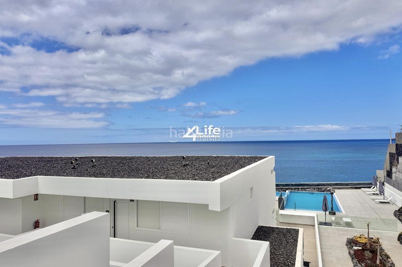 Foto 5142f740-96a9-4adc-b807-18da52d40e54. Apartament amb aparcament piscina a Costa del Silencio Arona