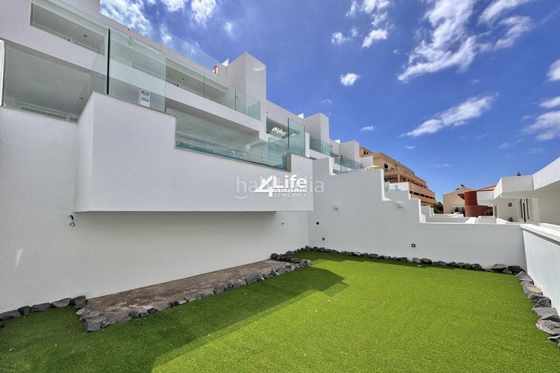 Foto d66dbbe6-9c5d-4fe1-848b-37f2b254493f. Apartament amb aparcament piscina a Costa del Silencio Arona