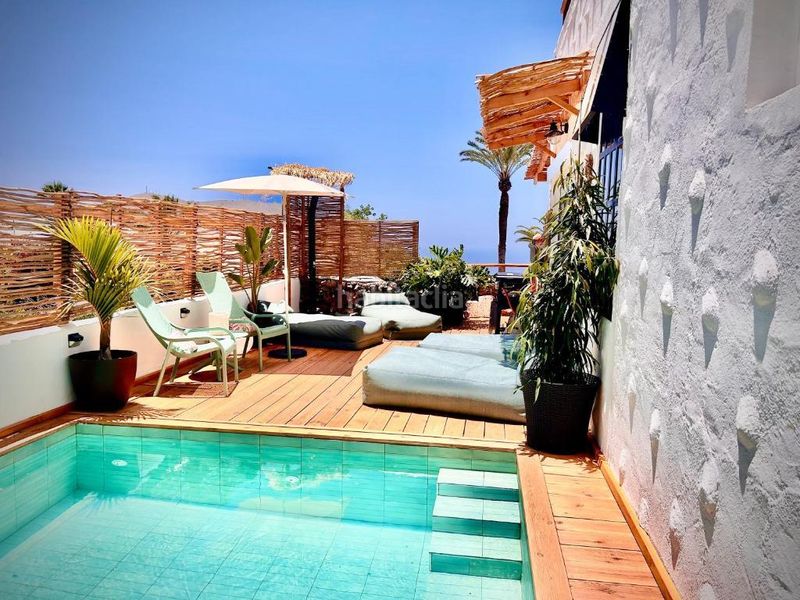 Foto 17373968-3162-4710-9431-7a9e6e014a48. Casa amb piscina a Chayofa Arona