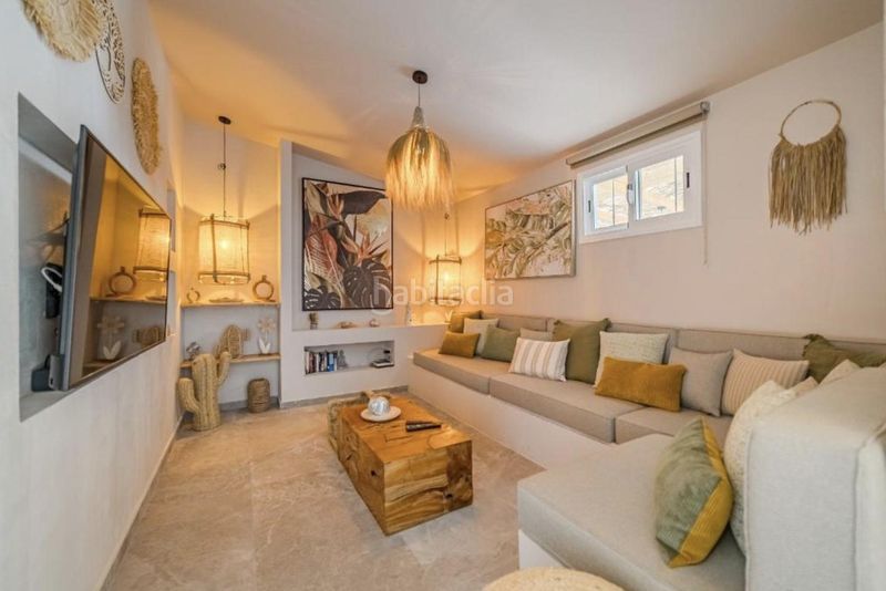 Foto 1e849d00-b7aa-4e70-8f28-f31dc0acc4e6. Casa amb piscina a Chayofa Arona