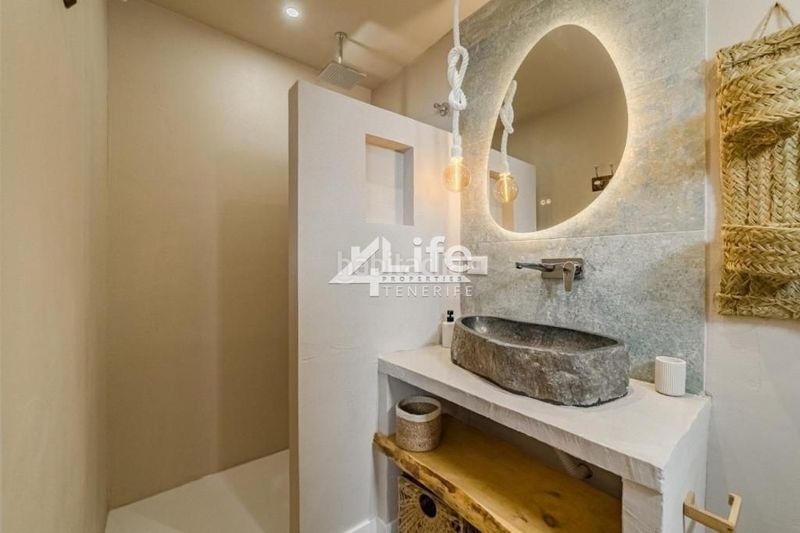 Foto 4974d80e-e1ee-409f-a170-34f250a56e37. Casa amb piscina a Chayofa Arona
