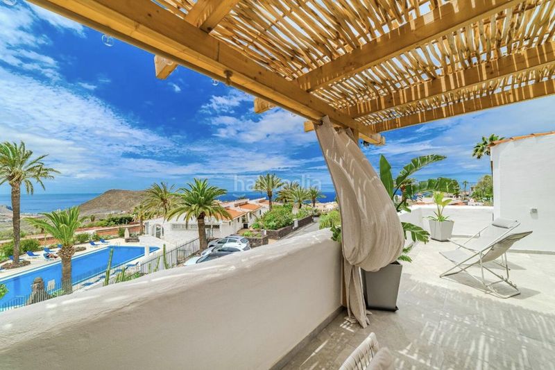 Foto 8178df40-0690-4926-9fee-8a066c5c1da1. Casa amb piscina a Chayofa Arona