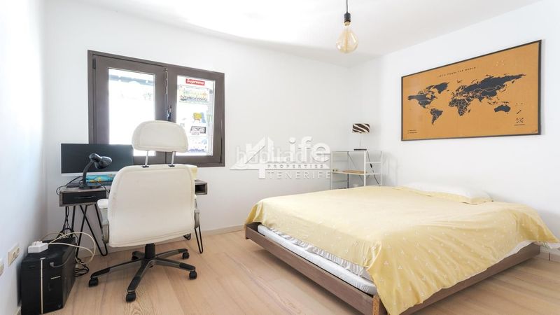 Foto ea0f0e89-a969-4213-baef-09337c704260. Casa amb aparcament piscina a Playa Fañabé Alto Adeje