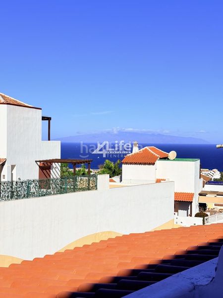 Foto cf1ef0d8-9c91-4e99-91ad-0564eecfff85. Dúplex a San Eugenio Alto Adeje