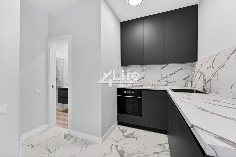 Foto e4fc6c8c-5269-4b2b-8984-b99a515f2ea2. Piso en San Eugenio Alto Adeje