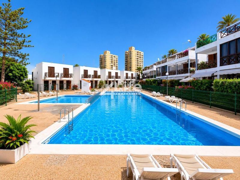 Foto 2610b2bd-3b62-4384-bb75-b3b5a8974769. Dúplex amb piscina a Playa de las Américas Arona