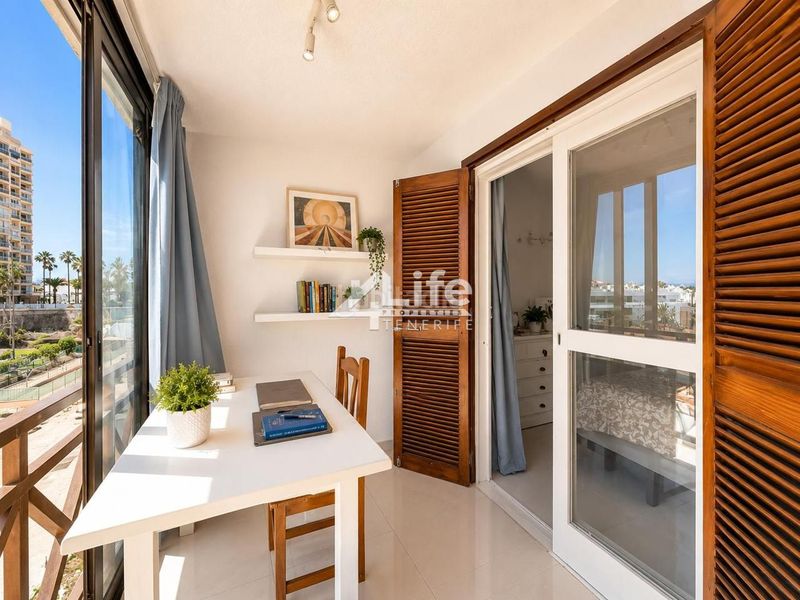 Foto e178c795-0fc4-4479-b443-ca10266201c4. Dúplex amb piscina a Playa de las Américas Arona