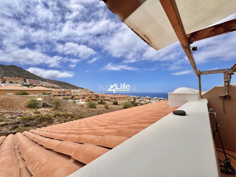 Foto cfb4c049-5130-45b9-8457-23506c0b1d90. Casa adossada amb aparcament a Playa Fañabé Alto Adeje