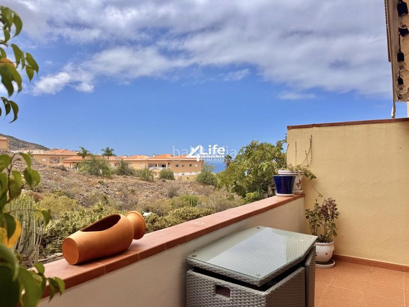 Foto d6bf4ab4-bb23-4d16-b602-3e755c947c45. Casa adossada amb aparcament a Playa Fañabé Alto Adeje